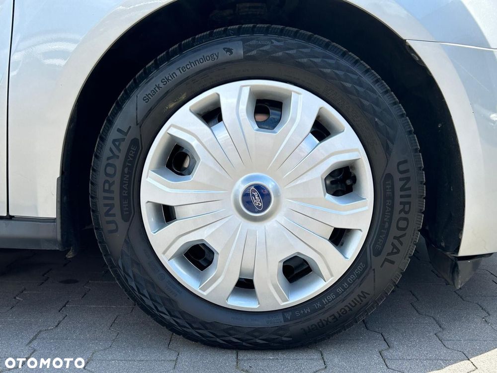 Ford Tourneo Connect - 30