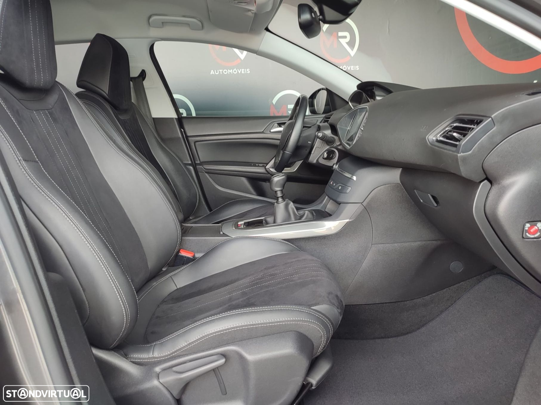 Peugeot 308 1.5 BlueHDi Allure - 25