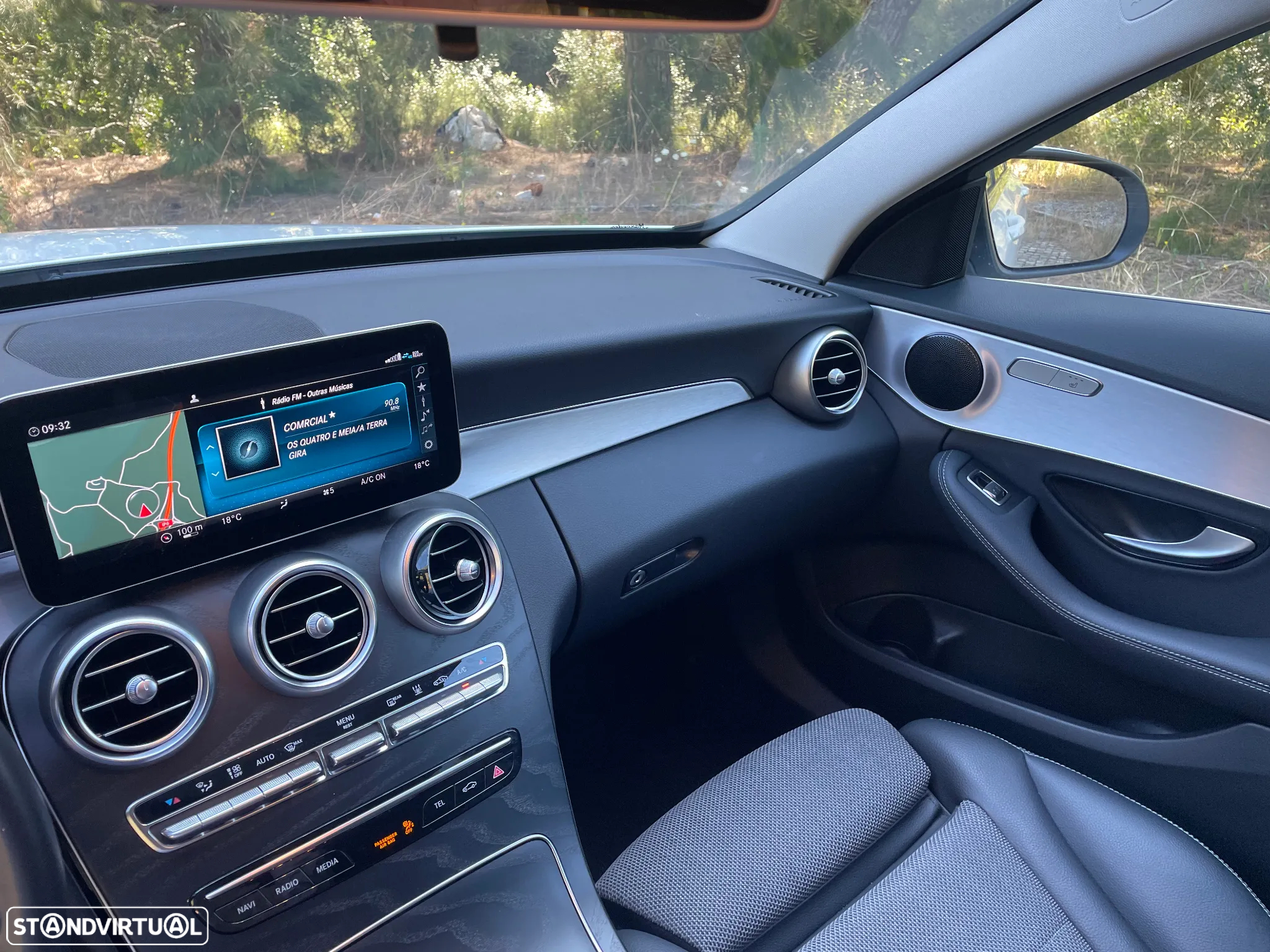 Mercedes-Benz C 300 de AMG Line - 2