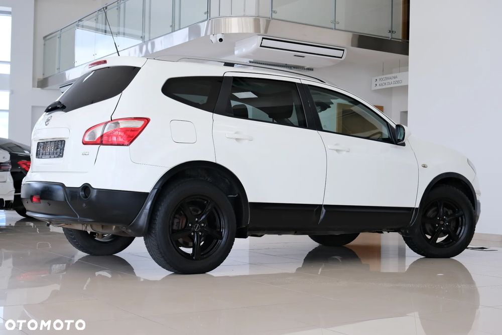 Nissan Qashqai+2 - 6