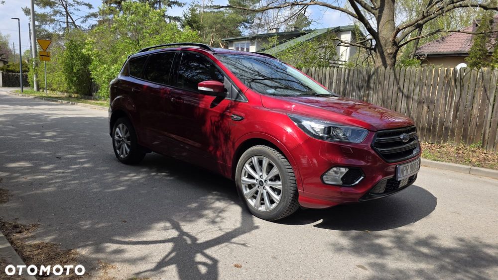 Ford Escape 2.0 EcoBoost AWD Titanium - 18