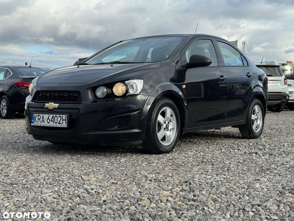 Chevrolet Aveo - 2