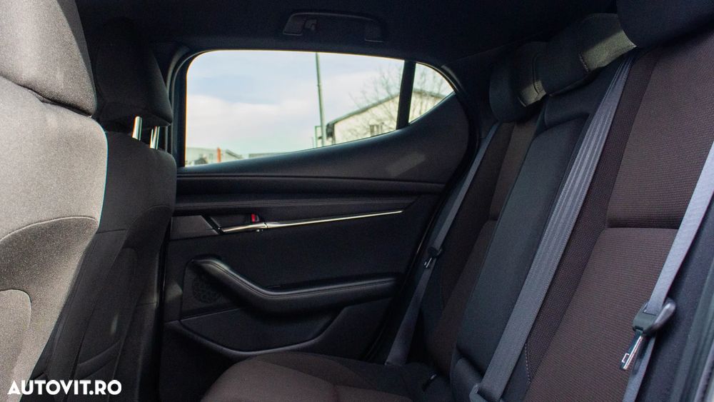 Mazda 3 SKYACTIV-G 2.0 M-Hybrid - 15