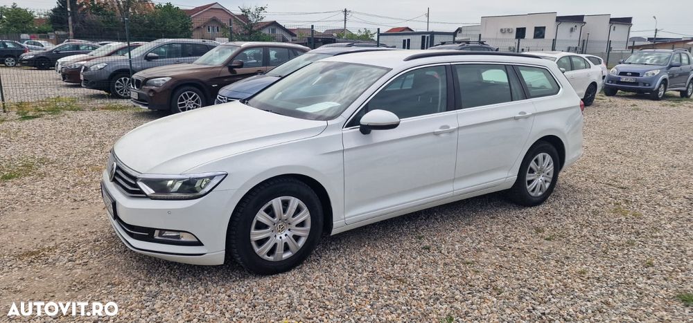 Volkswagen Passat 2.0 TDI (BlueMotion Technology) Comfortline - 20