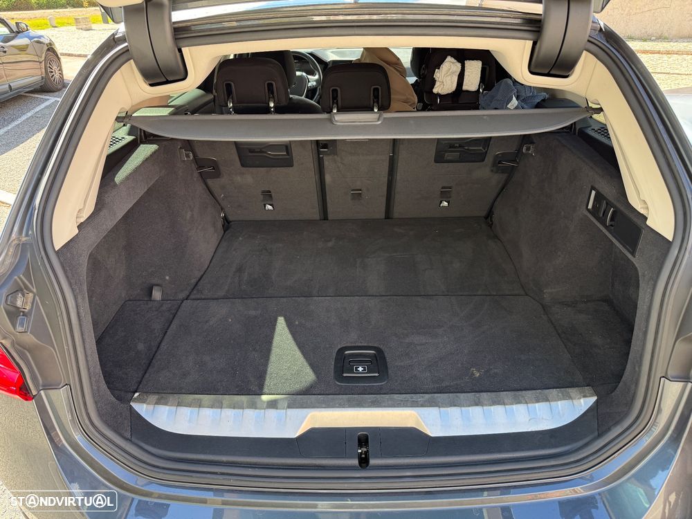 BMW 330 e Corporate Edition Auto - 22