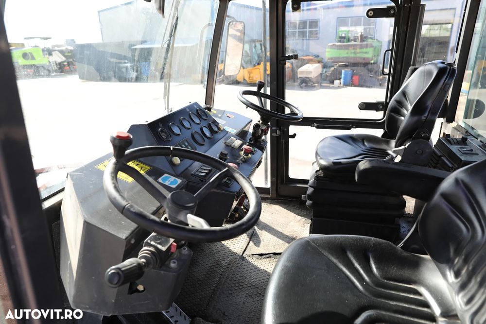 Ammann AP 240 - 10
