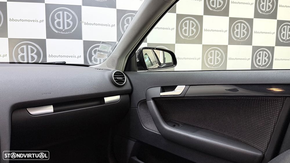 Audi A3 Sportback 1.9 TDi S-line - 11