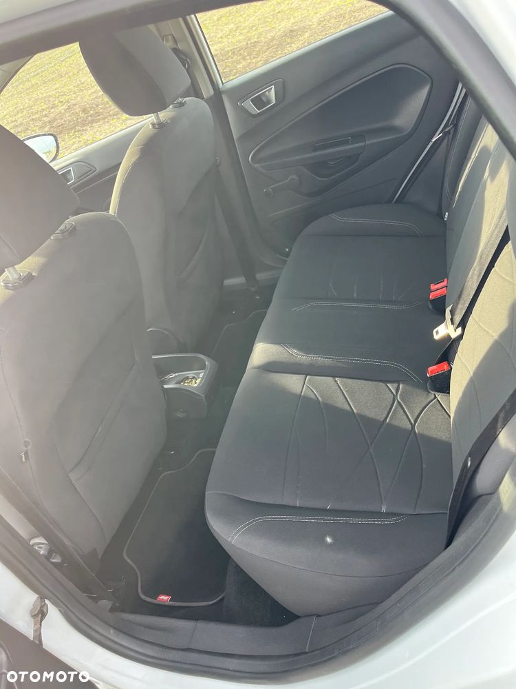 Ford Fiesta 1.5 TDCi St&St SYNC Edition - 10
