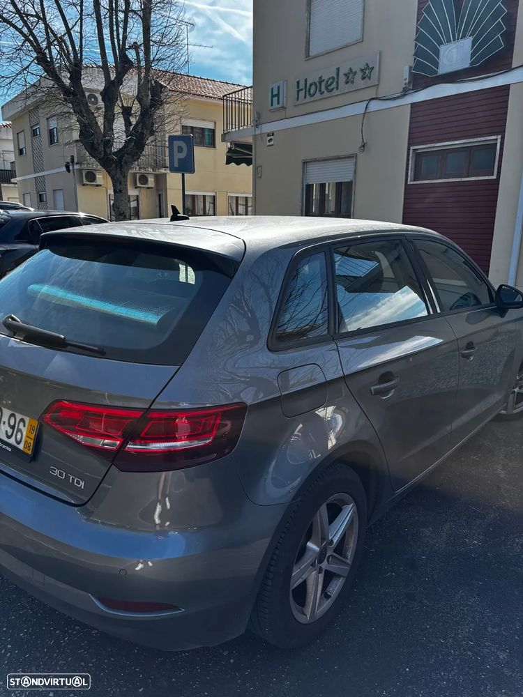 Audi A3 Sportback 30 TDI Design - 6