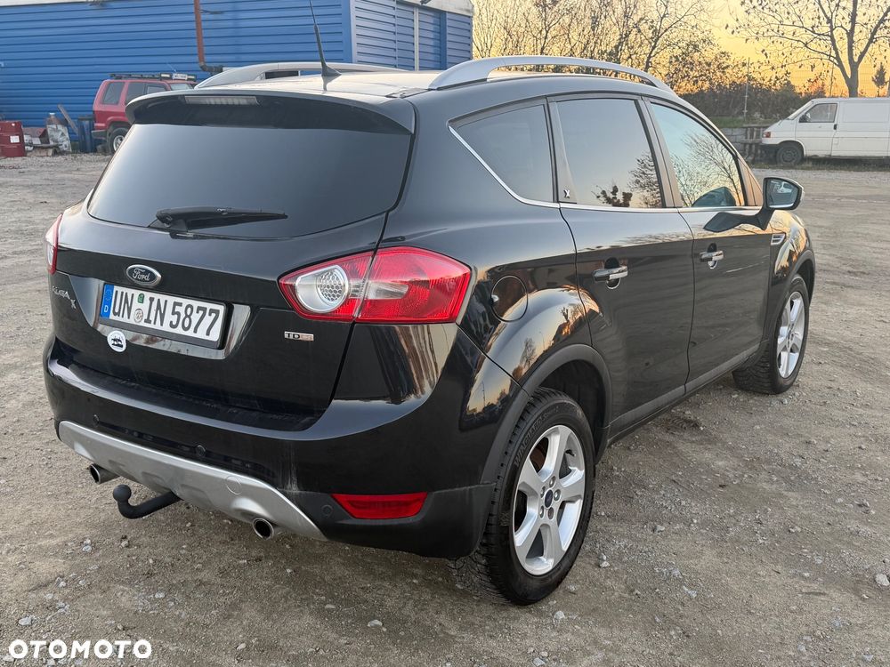 Ford Kuga 2.0 TDCi 4x4 Titanium - 8