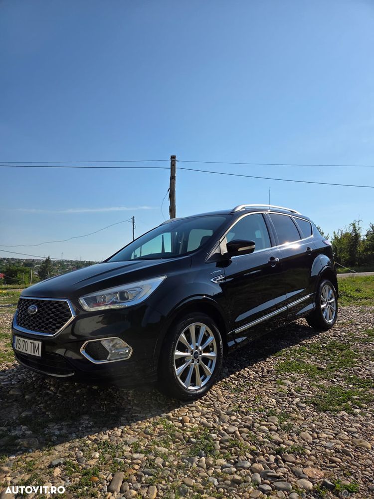 Ford Kuga 2.0 TDCi 4WD Powershift Vignale - 4