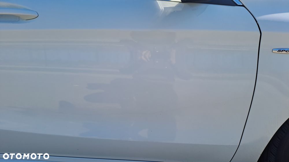 Mercedes-Benz CLA - 11