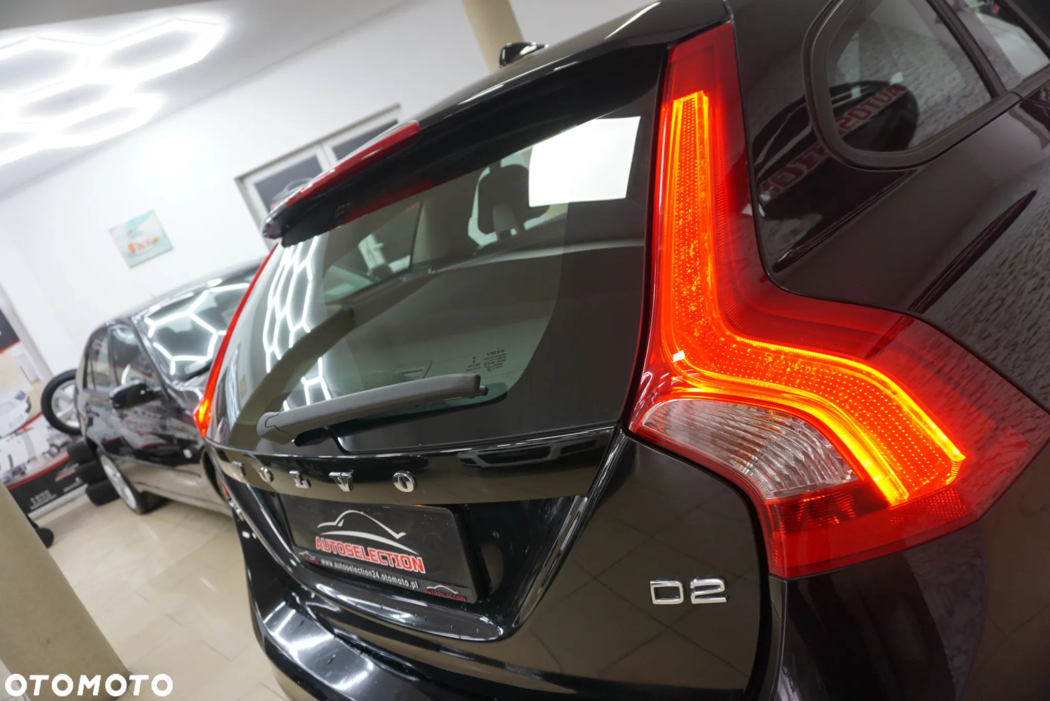 Volvo V60 D2 Kinetic - 15