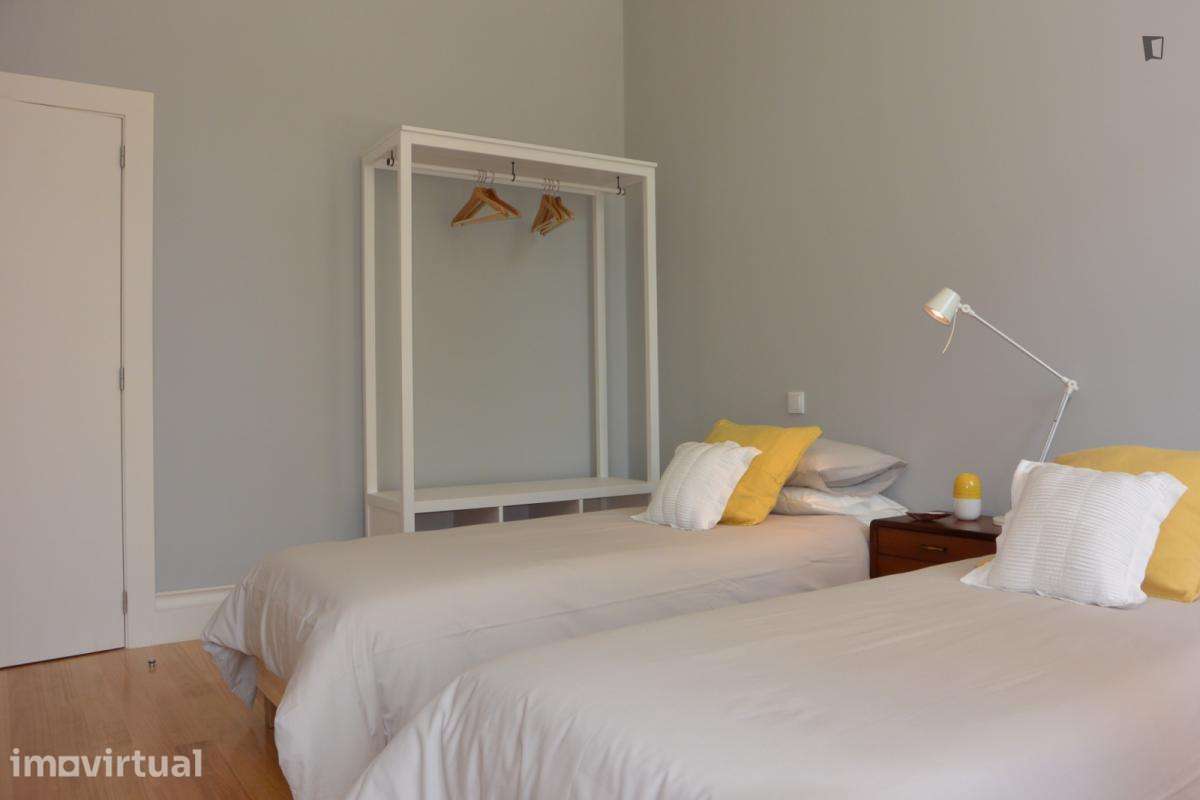 Apartamento com 2 quartos - localizado em Santo Ildefonso Porto - Grande imagem: 3/13