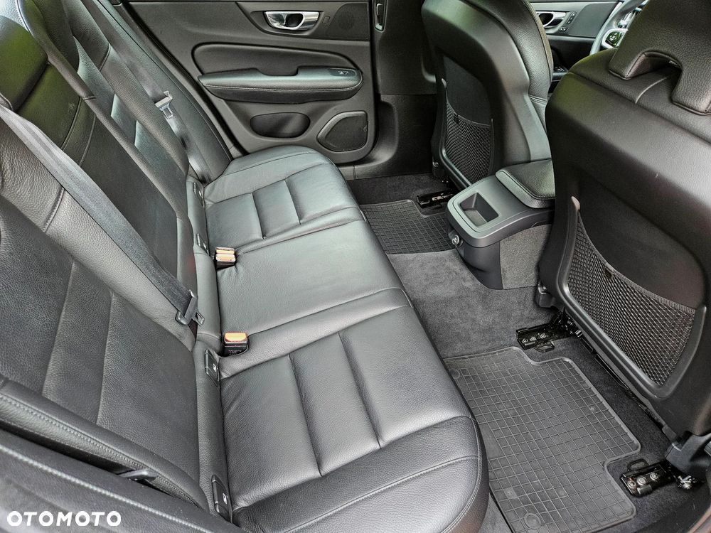 Volvo S60 T5 Inscription - 19