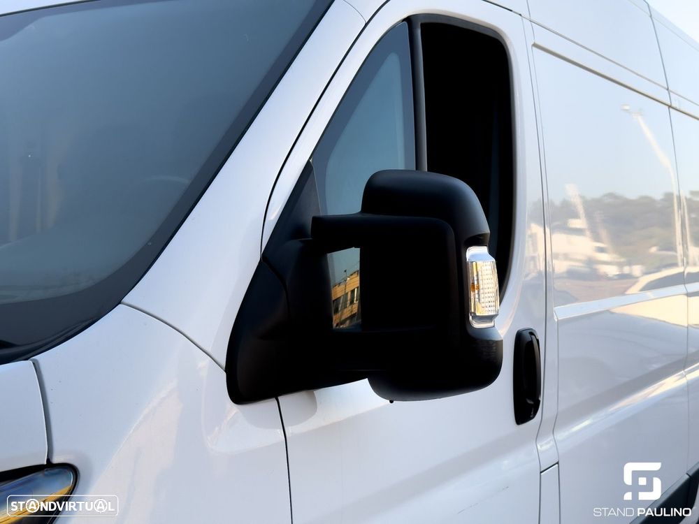 Peugeot Boxer 2.2 BlueHDi 335 L2H2 Premium - 23