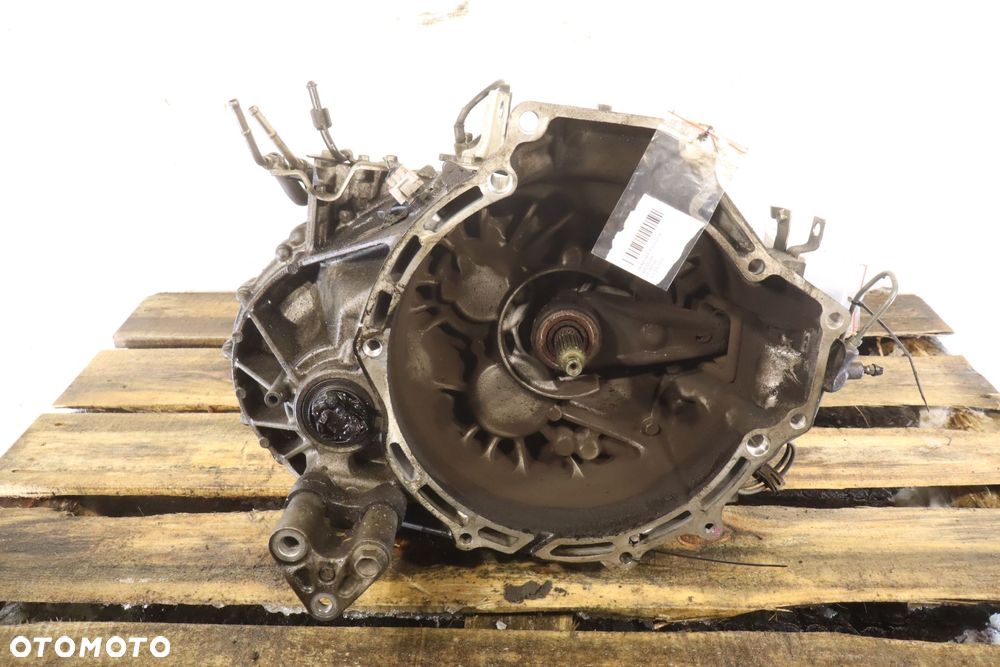 SKRZYNIA BIEGÓW 6 BIEGOWA MAZDA 6 II AA1001 - 1
