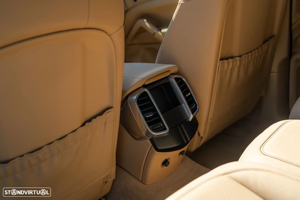 Porsche Cayenne S Tiptronic S - 19