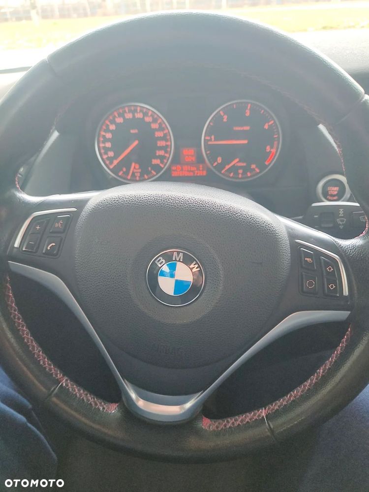 BMW X1 xDrive20d - 5