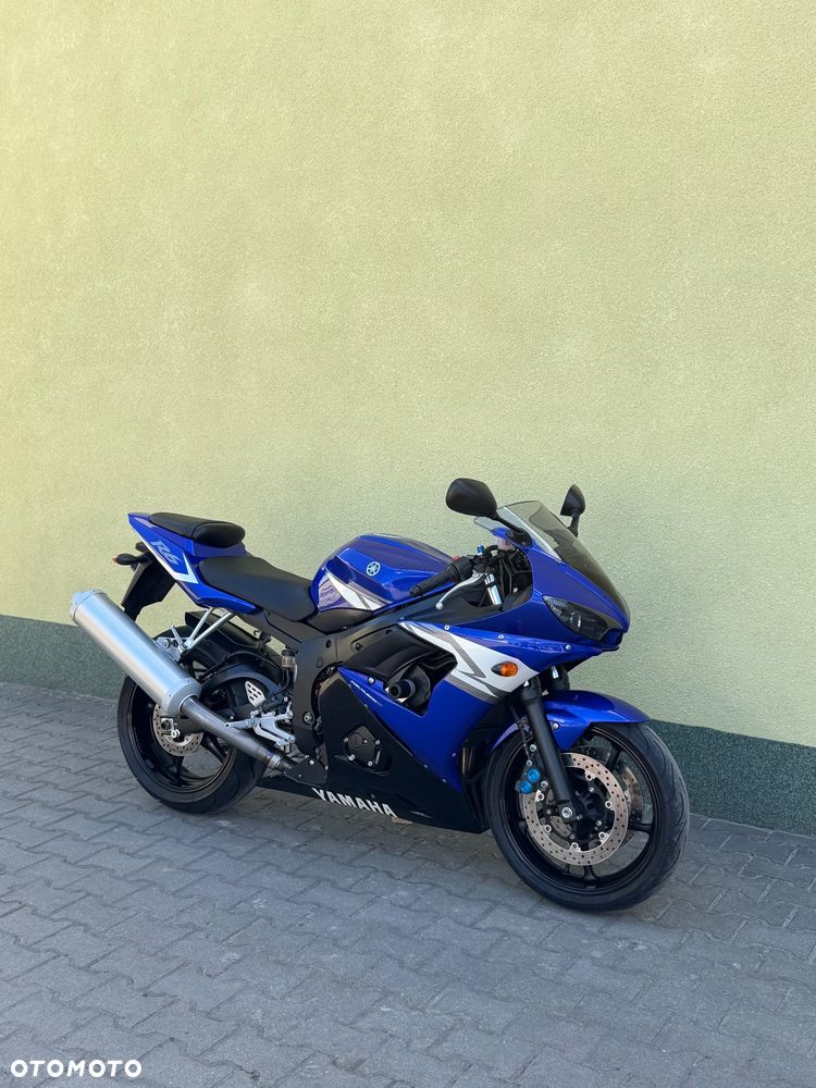 Yamaha R6