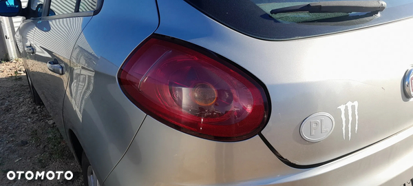 FIAT BRAVO II LAMPA LEWY PRAWY TYŁ TYLNA LEWA PRAWA nr. 90/6