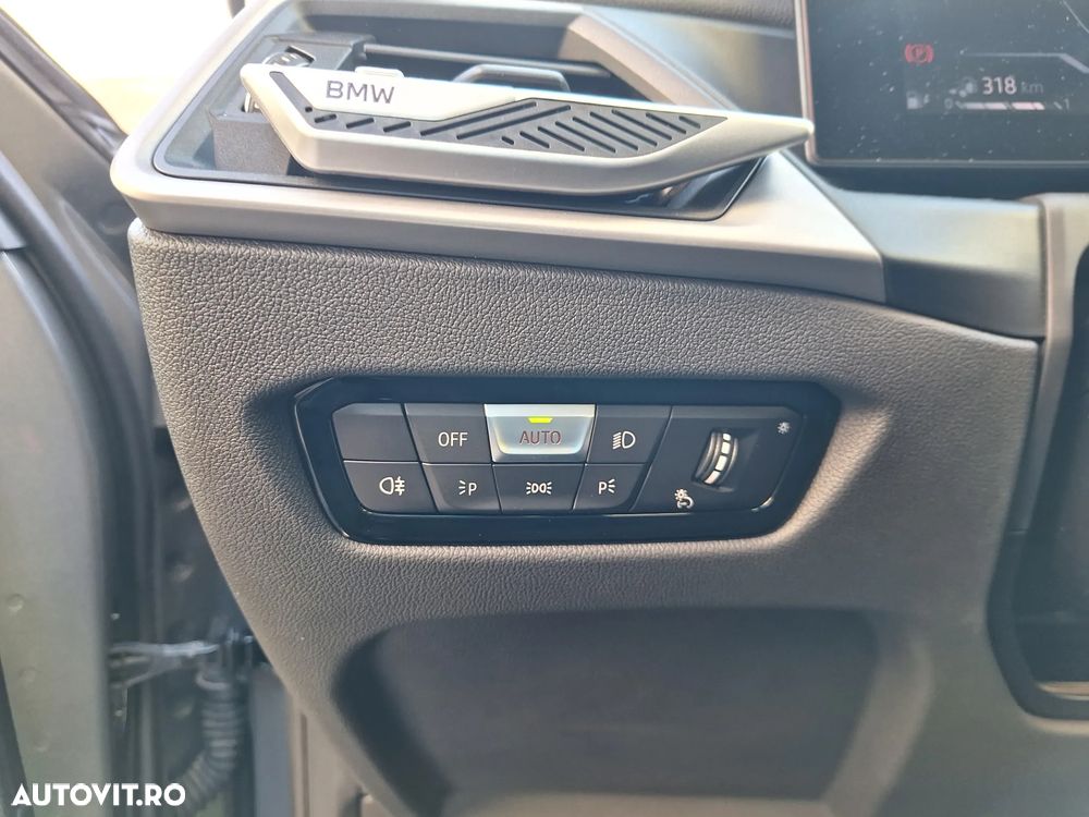 BMW Seria 3 330e xDrive AT PHEV - 8