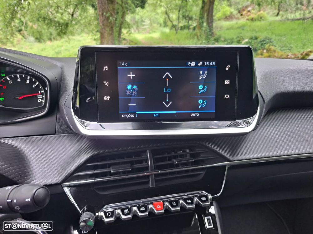 Peugeot 2008 1.5 BlueHDi Allure - 23