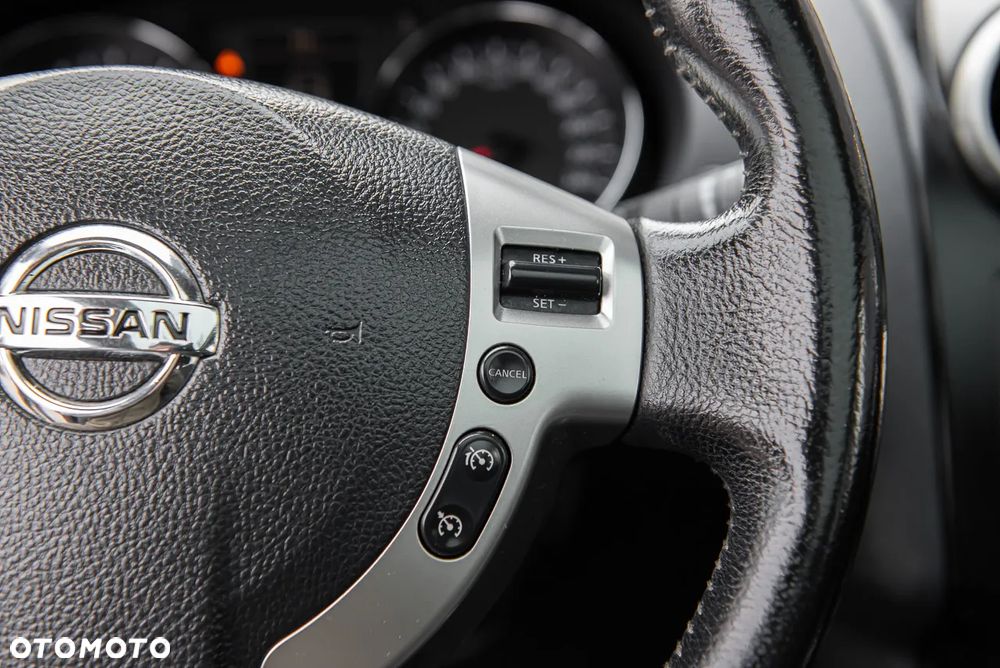 Nissan Qashqai 2.0 4 x 4 tekna - 20