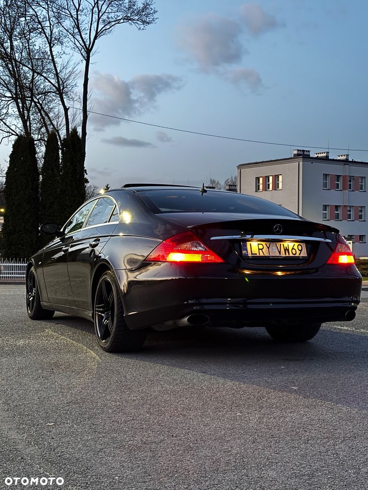 Mercedes-Benz CLS - 9