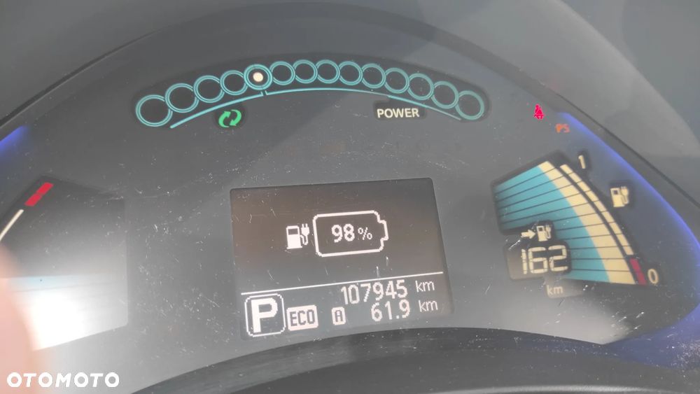 Nissan Leaf 24kWh Tekna - 6