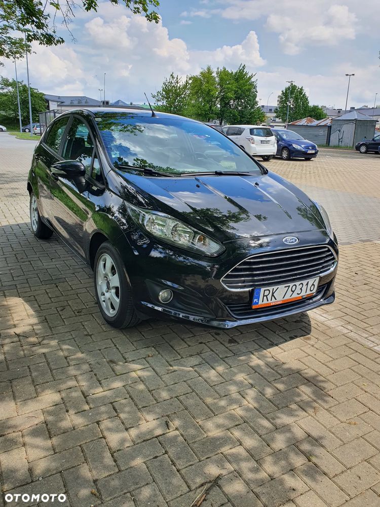 Ford Fiesta - 2
