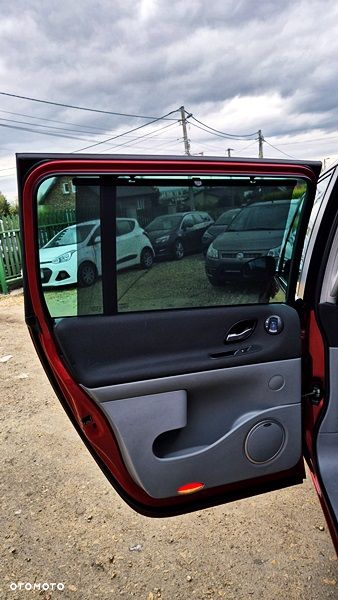 Renault Espace 2.0 Initiale - 32