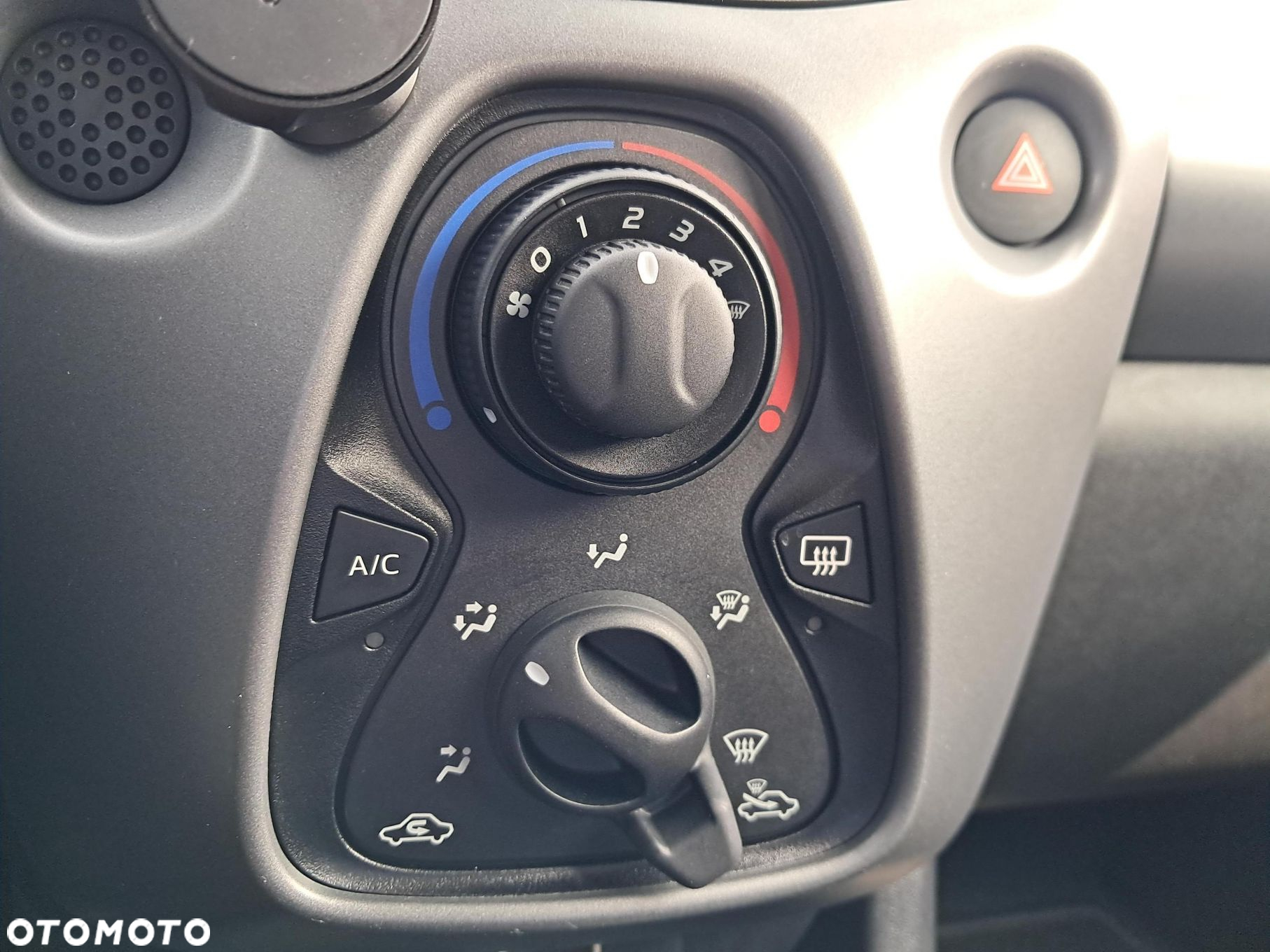 Toyota Aygo - 24