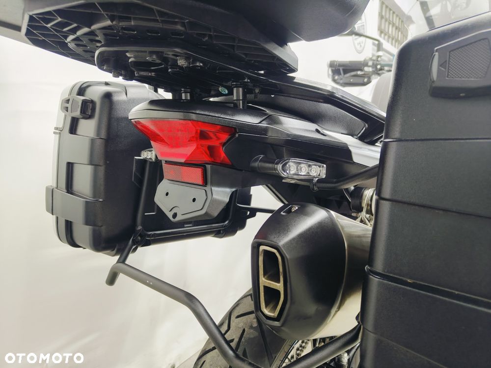 Benelli TRK 502X - 11