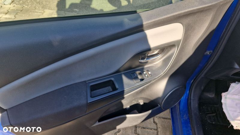 Toyota Yaris 1.33 VVT-i Edition 2014 - 12