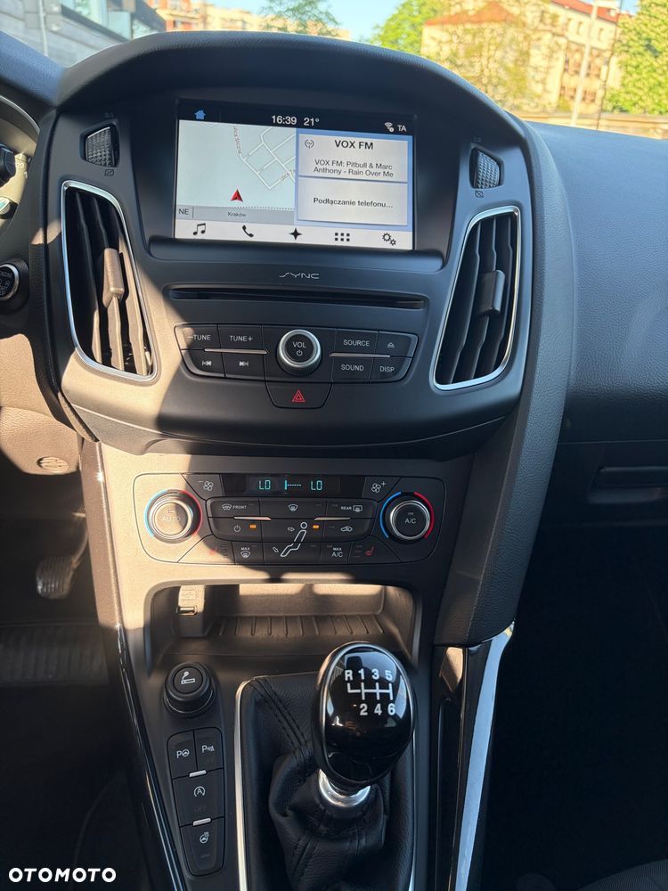 Ford Focus 1.0 EcoBoost Edition Start - 33