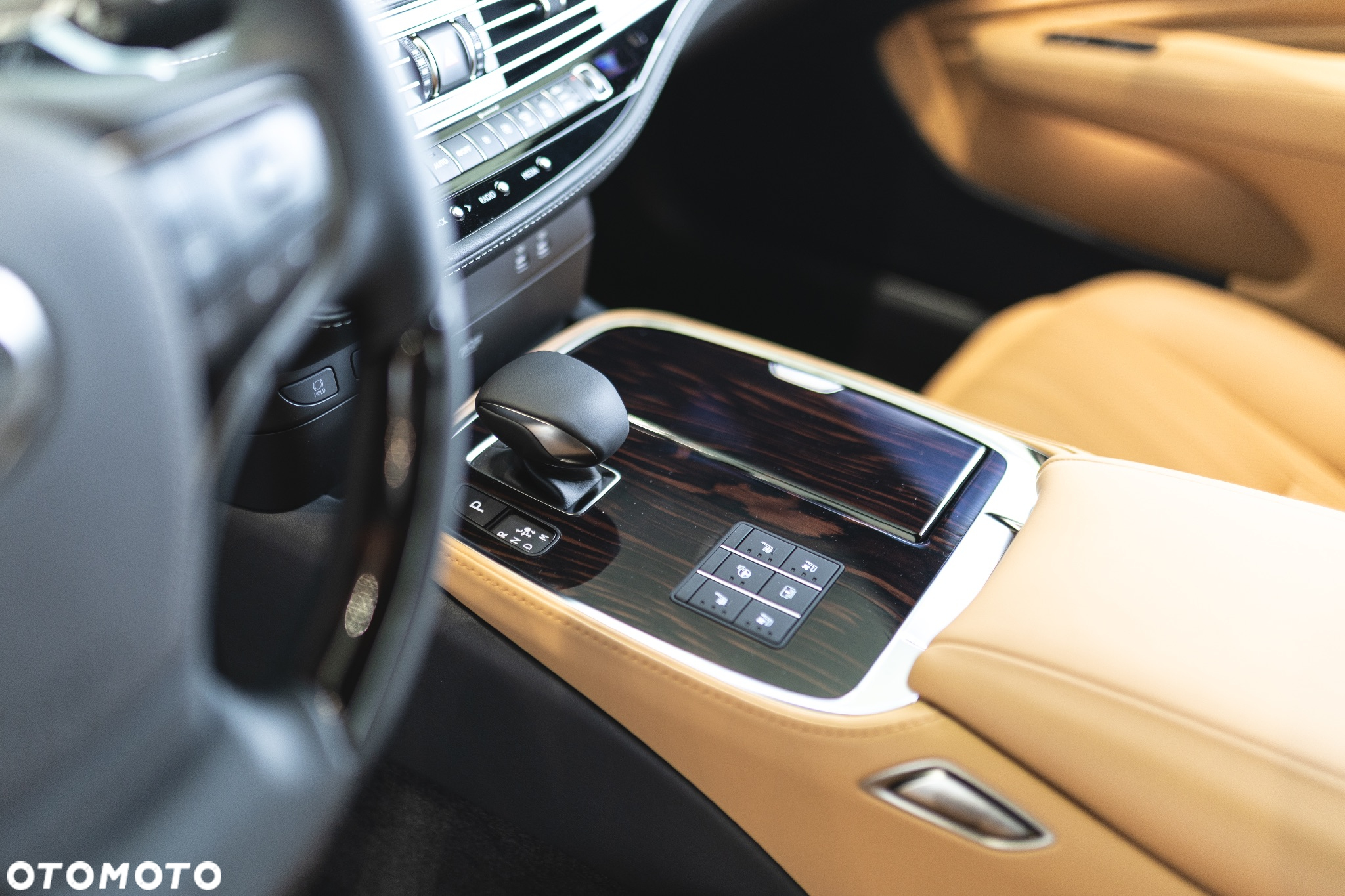 Lexus LS 500h Prestige AWD - 11