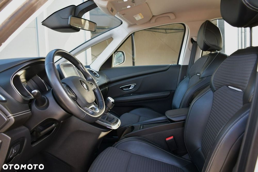 Renault Scenic ENERGY dCi 110 EXPERIENCE - 16