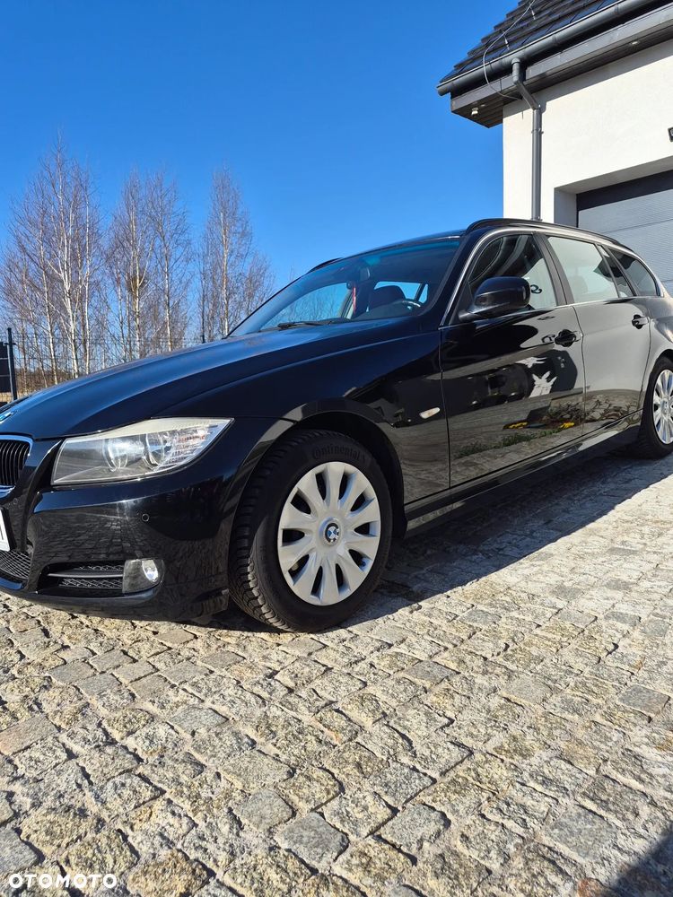 BMW Seria 3 318i Edition Exclusive - 14