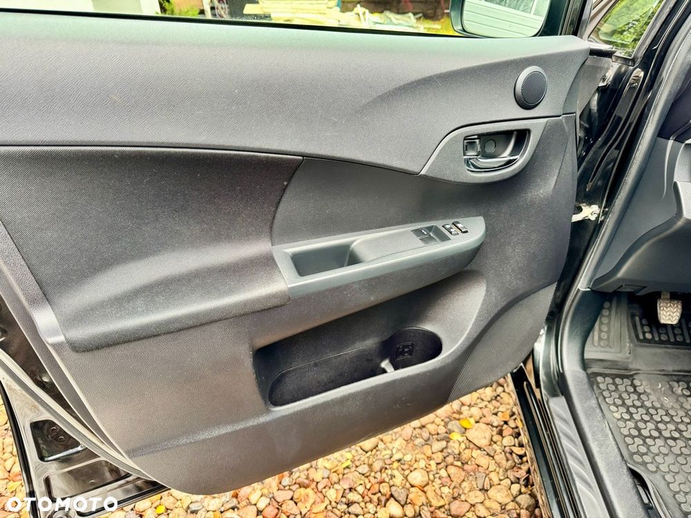 Toyota Verso S 1.33 VVT-i Comfort - 13