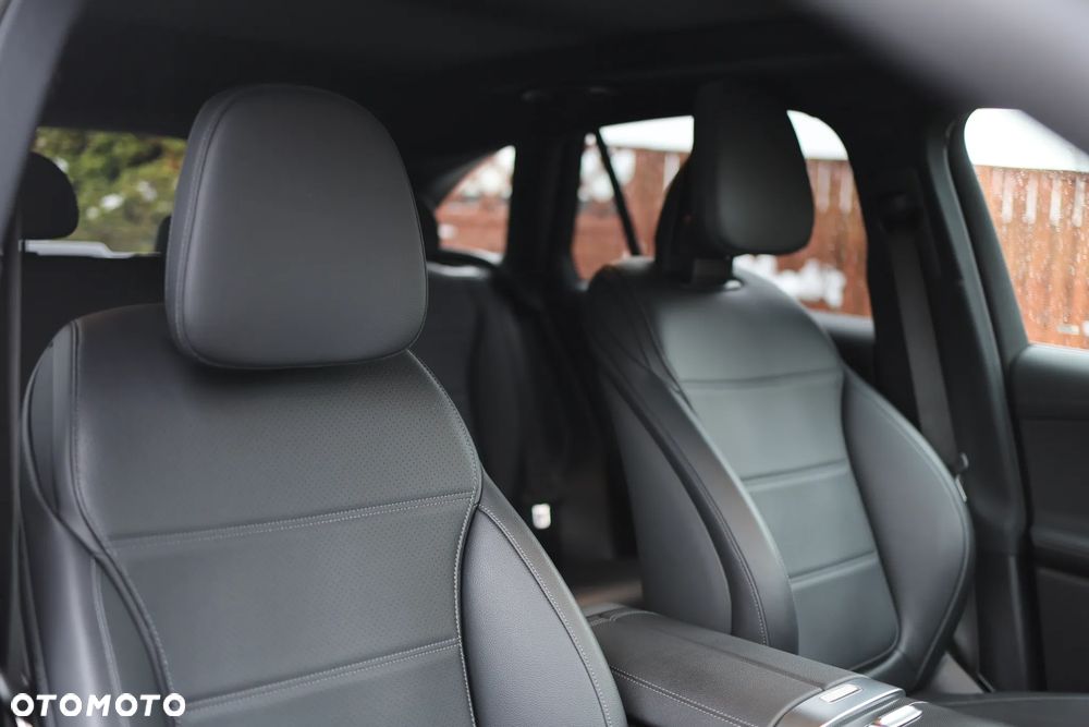Mercedes-Benz GLC 300 mHEV 4-Matic AMG Line - 4