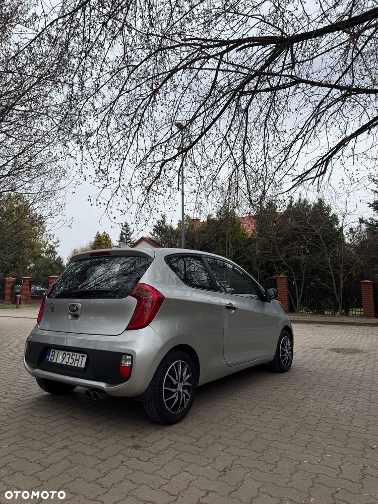 Kia Picanto 1.0 L - 8