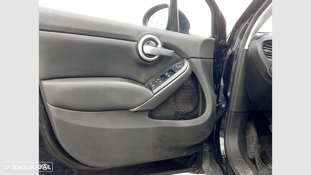 Fiat 500X 1.4 MA Lounge S&S — fotografia 11