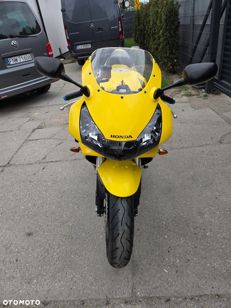 Honda CBR - 9