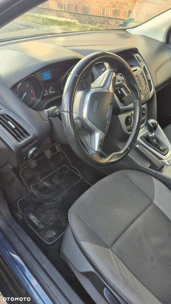 Ford Focus - 9