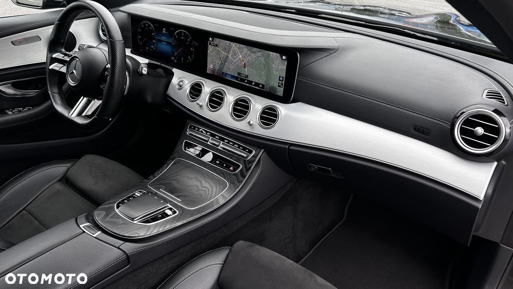 Mercedes-Benz Klasa E 220 d 4-Matic AMG - 23