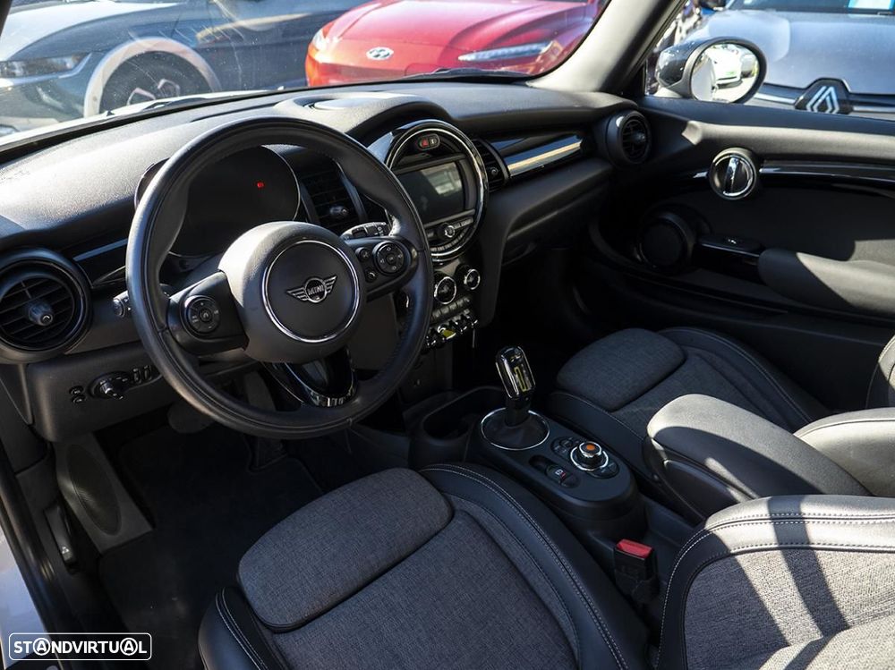 MINI 3 Portas Cooper SE - 23