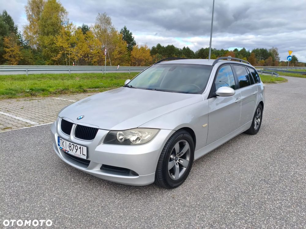 BMW Seria 3 320d DPF Touring - 1
