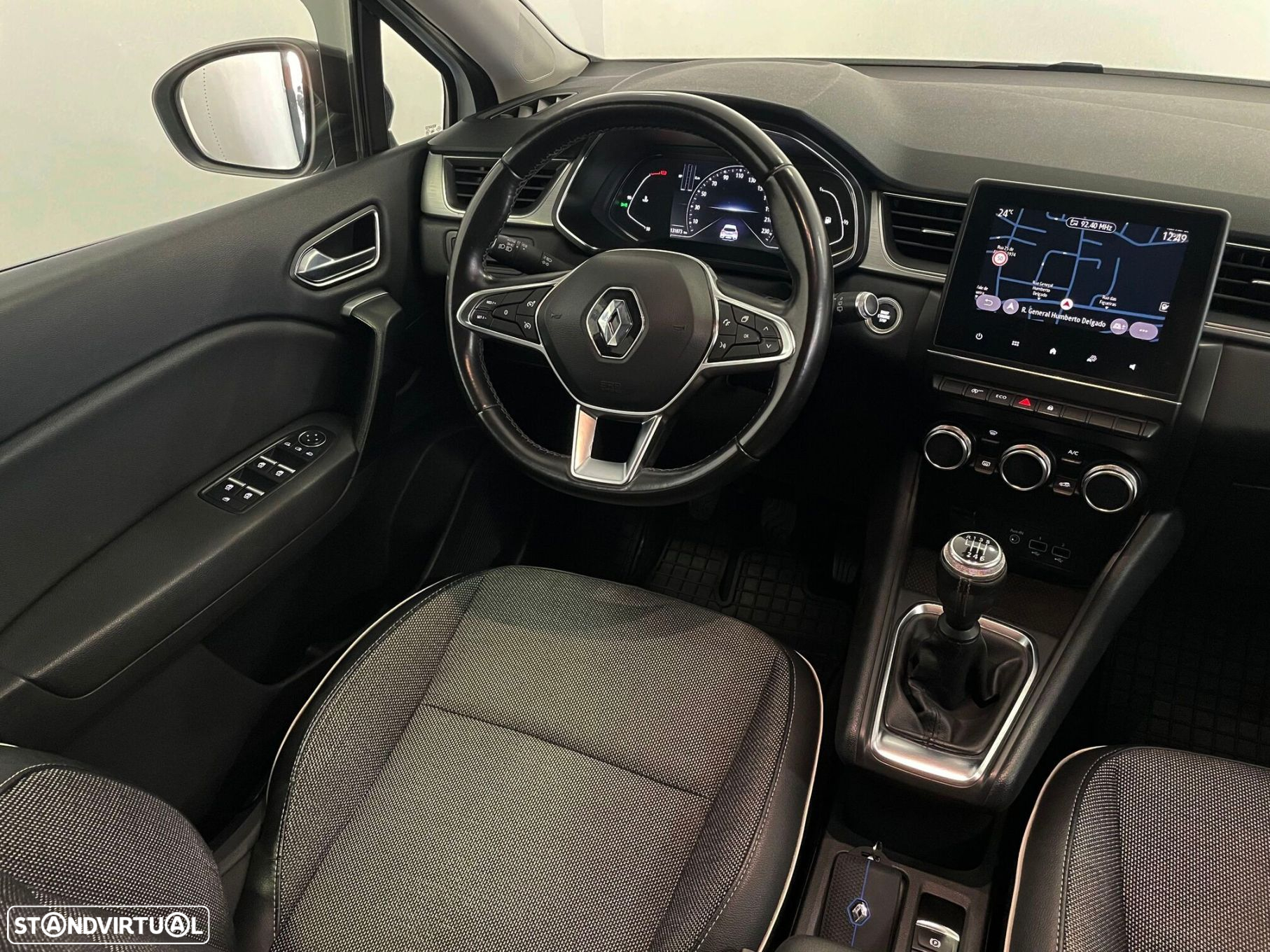 Renault Captur 1.5 dCi Exclusive - 21