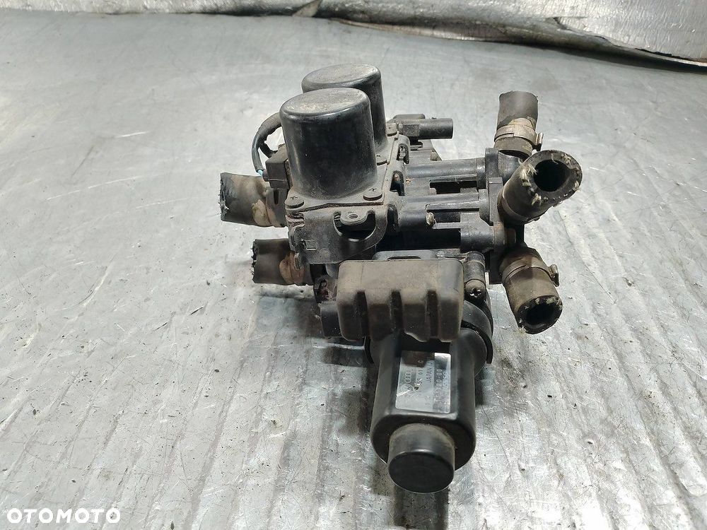 DODATKOWA POMPA WODY VW PHAETON - 2